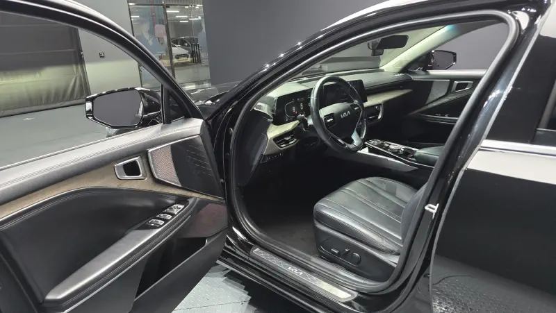 Kia K8