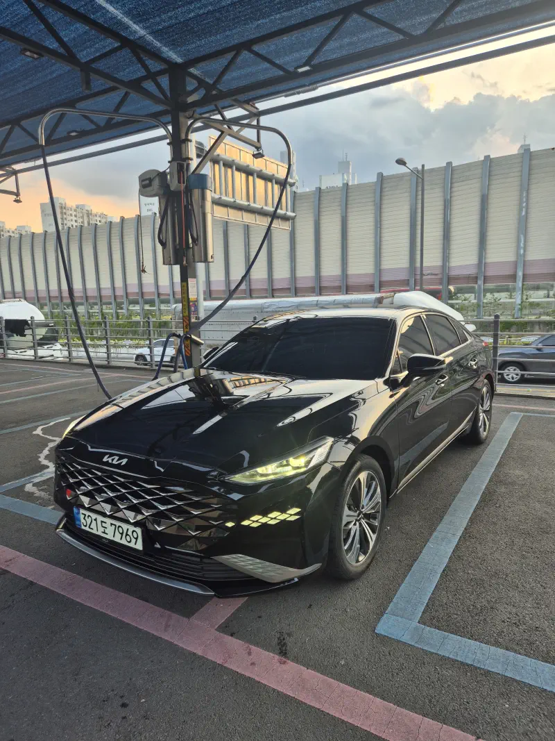 Kia K8
