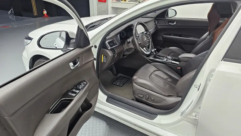 Kia K5