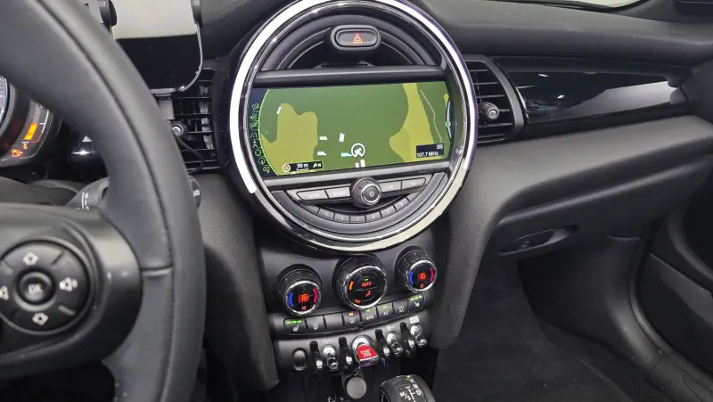Mini Cabrio