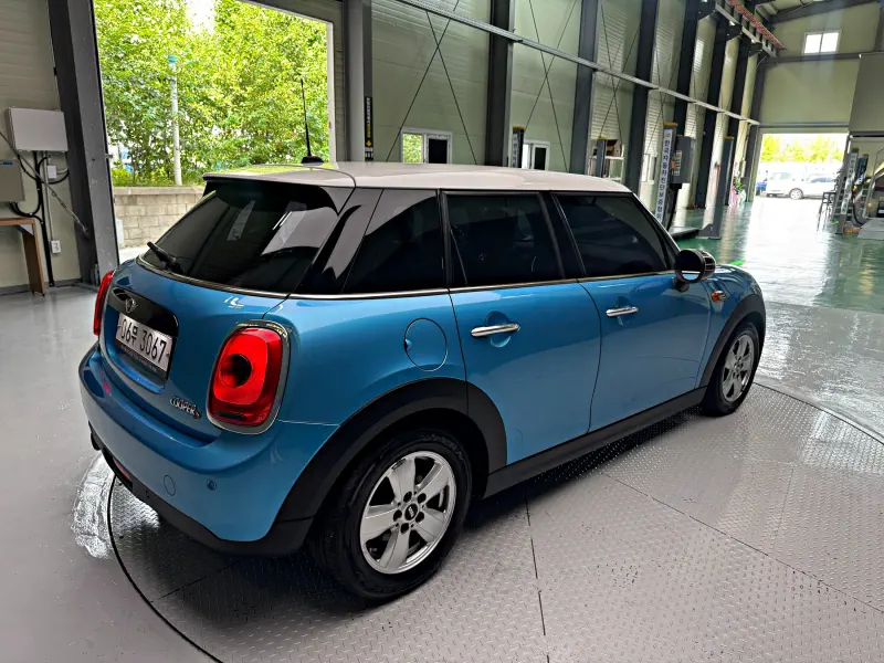 MINI Hatch