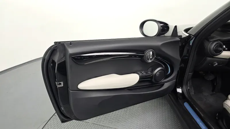 MINI Cabrio