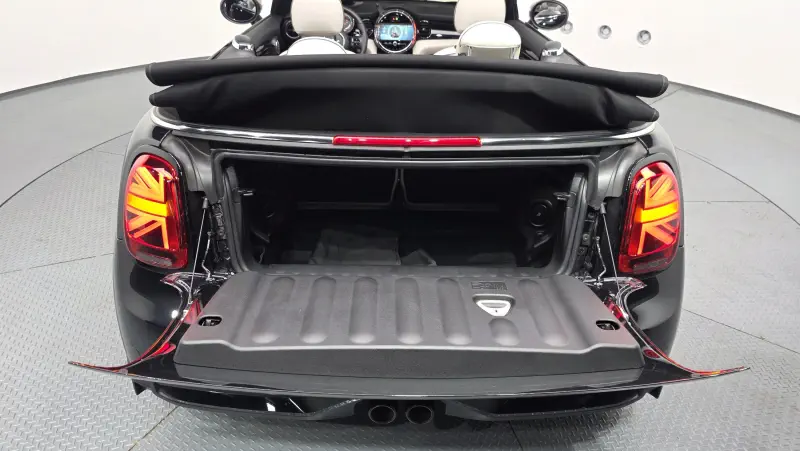 MINI Cabrio
