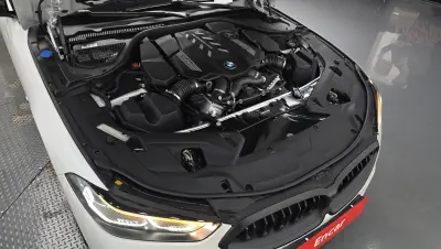 BMW 8-Series