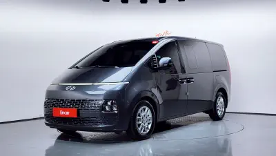 Hyundai Staria