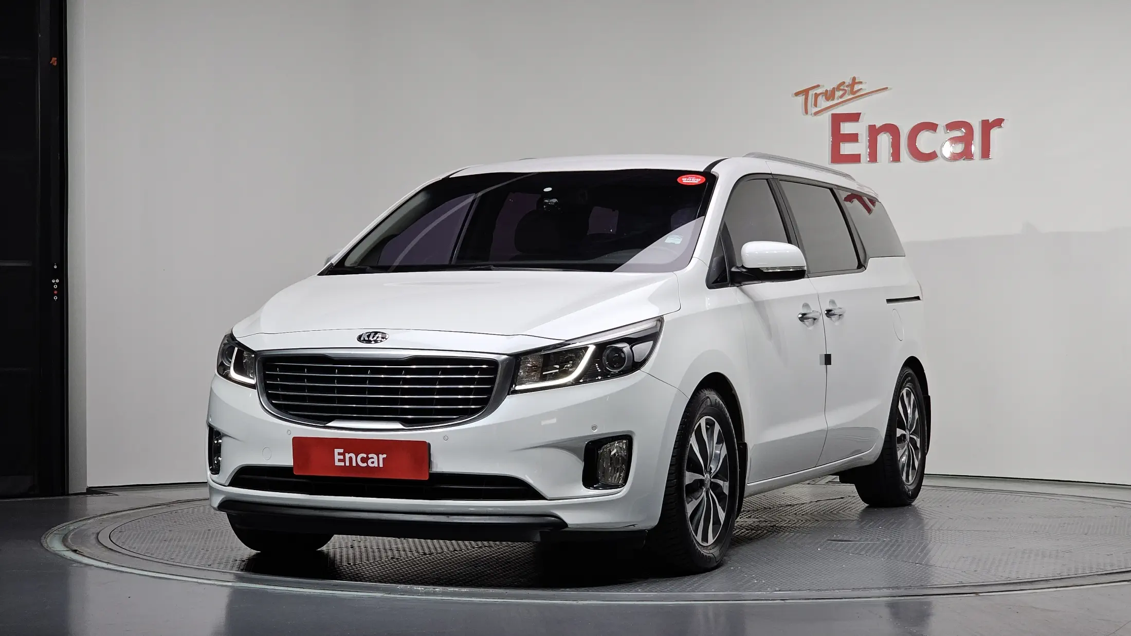 Kia Carnival 2015