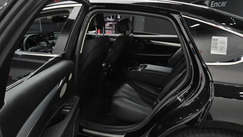 Genesis Electrified G80