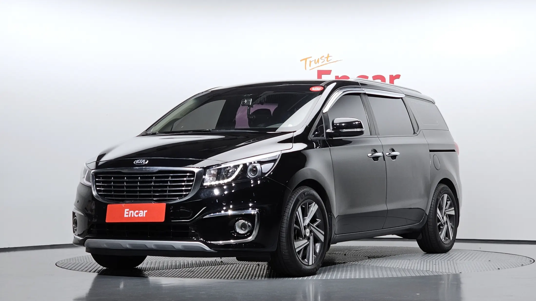 Kia Carnival 2016
