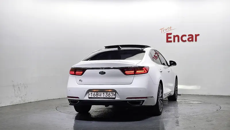 Kia K7
