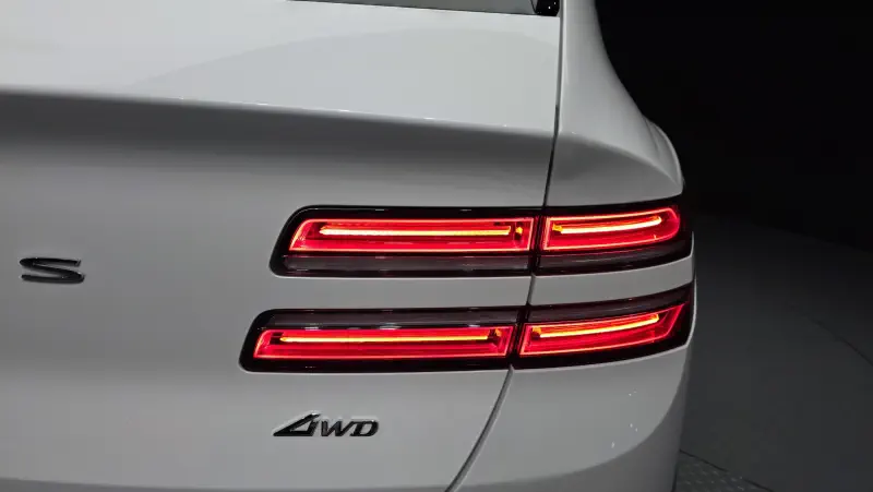 Genesis GV80