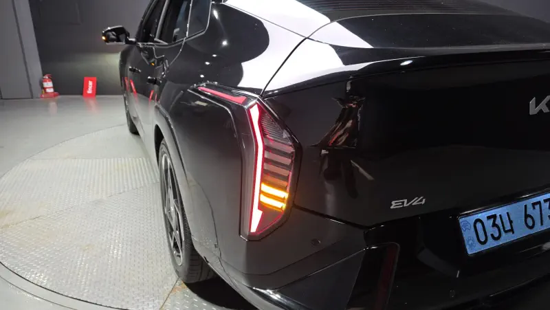 Kia EV4