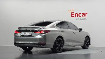 Lexus ES300h