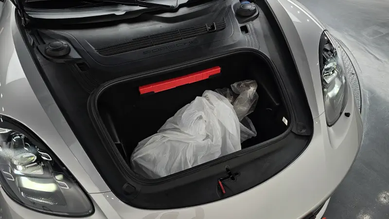 Porsche Cayman