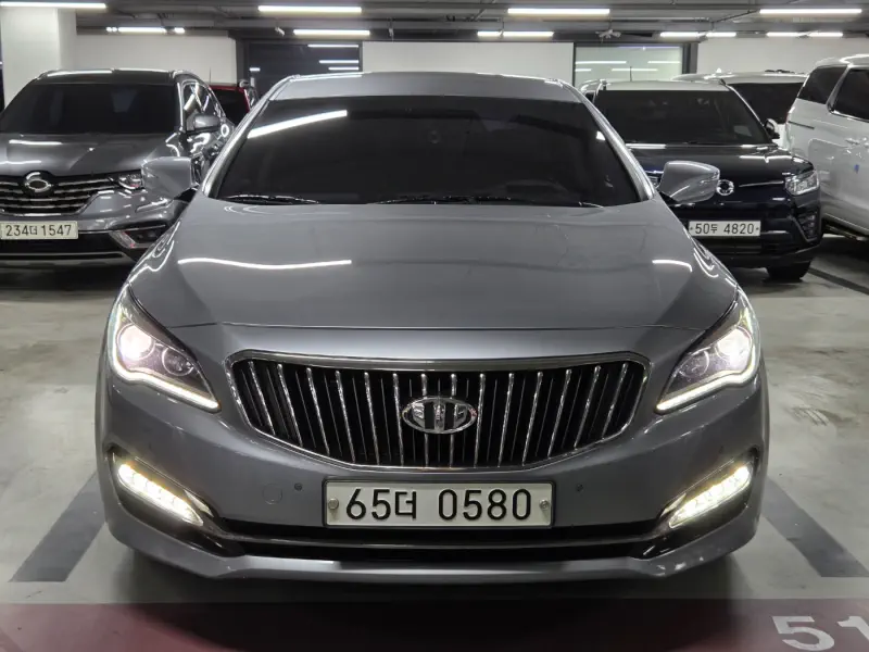 Hyundai Aslan