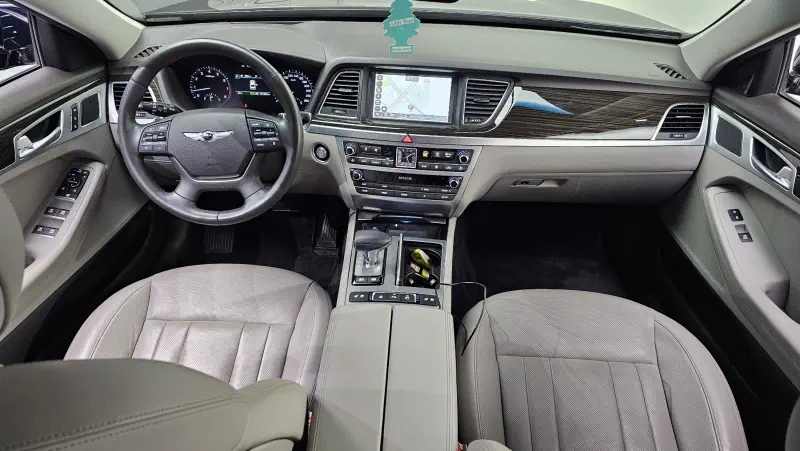 Genesis G80
