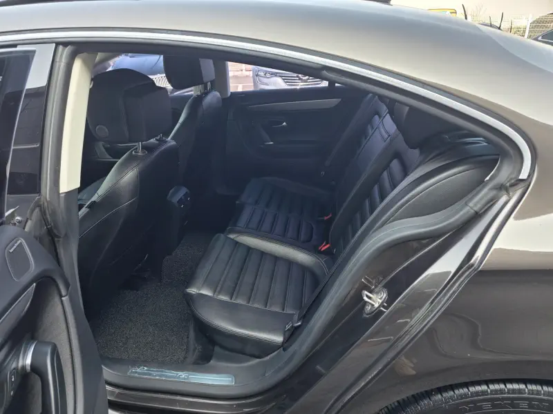 Volkswagen Passat CC