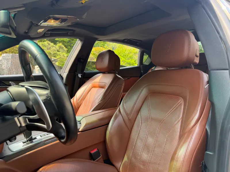 Maserati Quattroporte