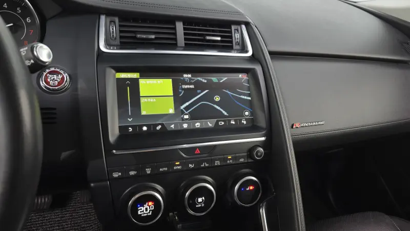Jaguar E-Pace