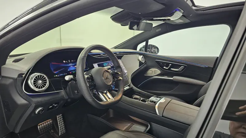Mercedes-Benz EQS