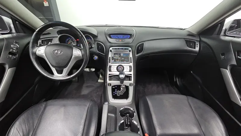 Купить Hyundai Genesis Daegu из Кореи
