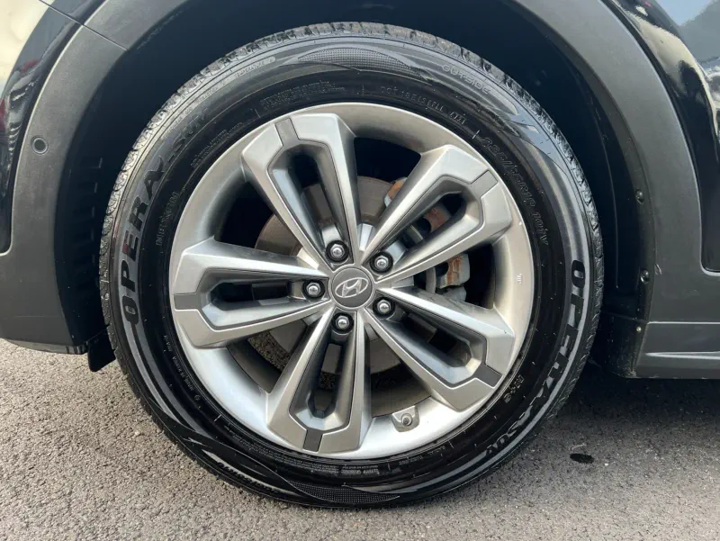 Hyundai Maxcruze