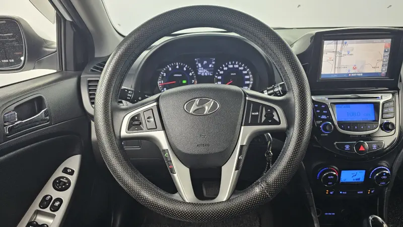 Hyundai Accent