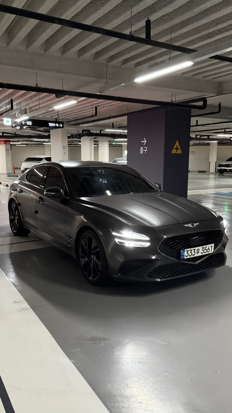 Genesis G70