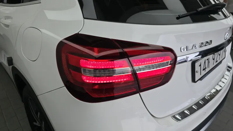 Mercedes-Benz GLA-Class