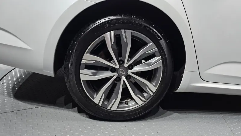Renault Samsung SM6