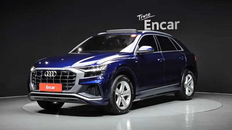 Audi Q8