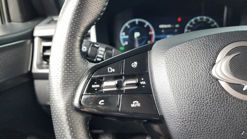 SsangYong Rexton Sports Khan