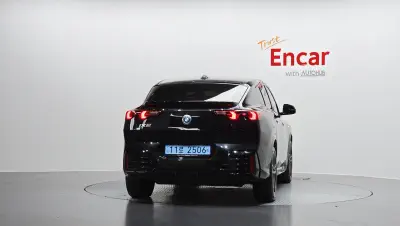 BMW iX2