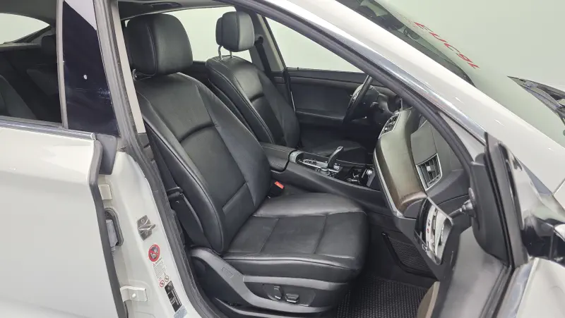 BMW 5-Series Gran Turismo