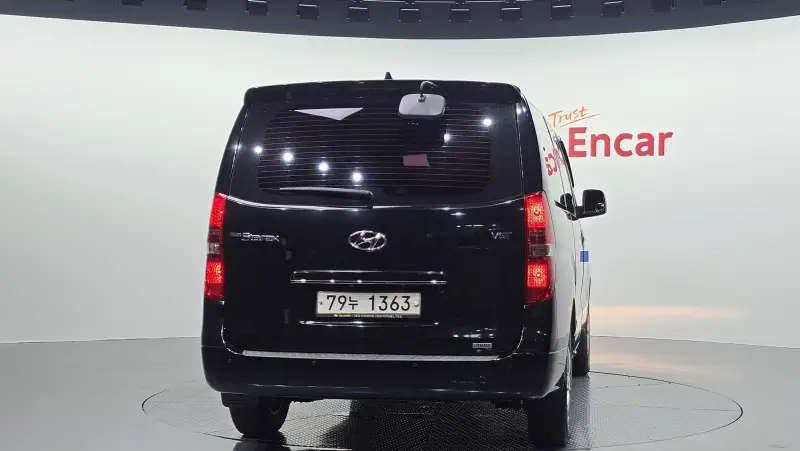 Hyundai Grand Starex