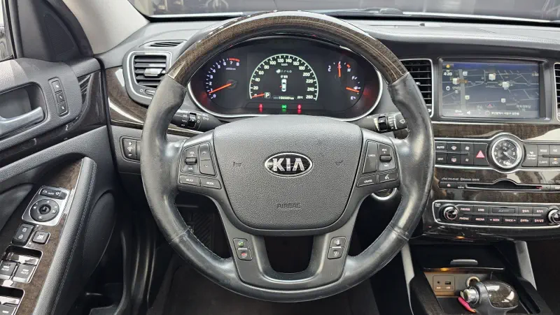 Kia K7