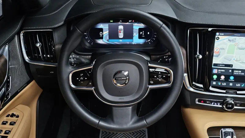 Volvo S90