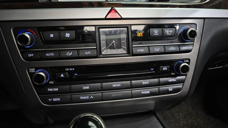 Hyundai Genesis