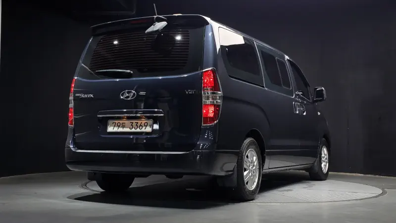 Hyundai Grand Starex