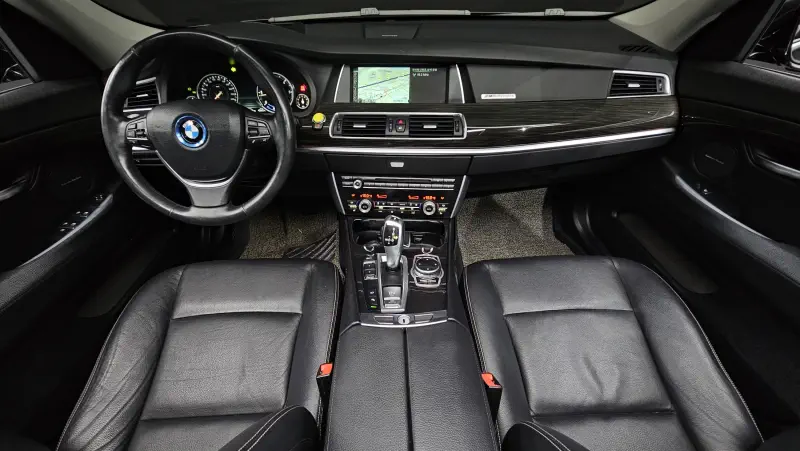 BMW 5-Series Gran Turismo