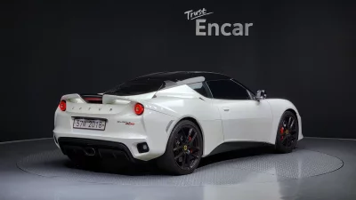 Lotus EVORA