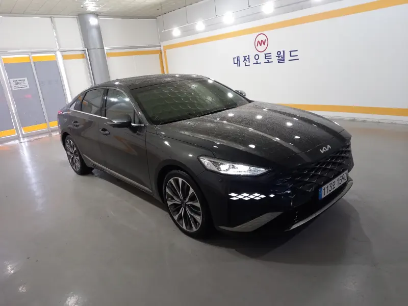 Kia K8