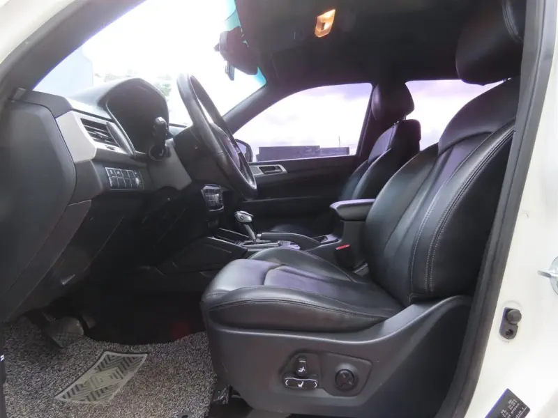 SsangYong Rexton Sports Khan