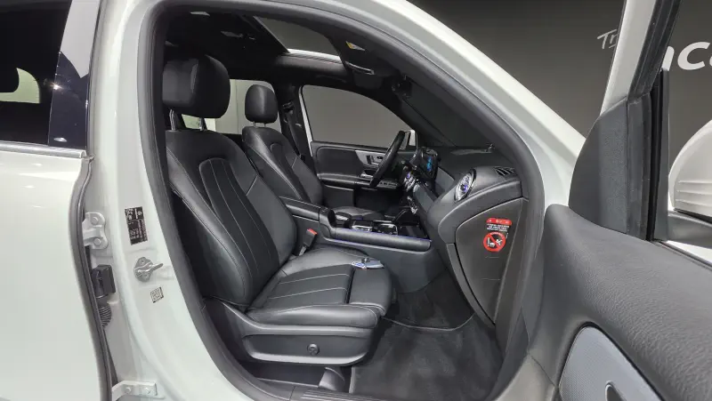 Mercedes-Benz GLB-Class