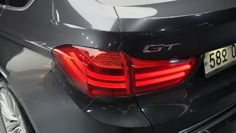 BMW 5-Series Gran Turismo
