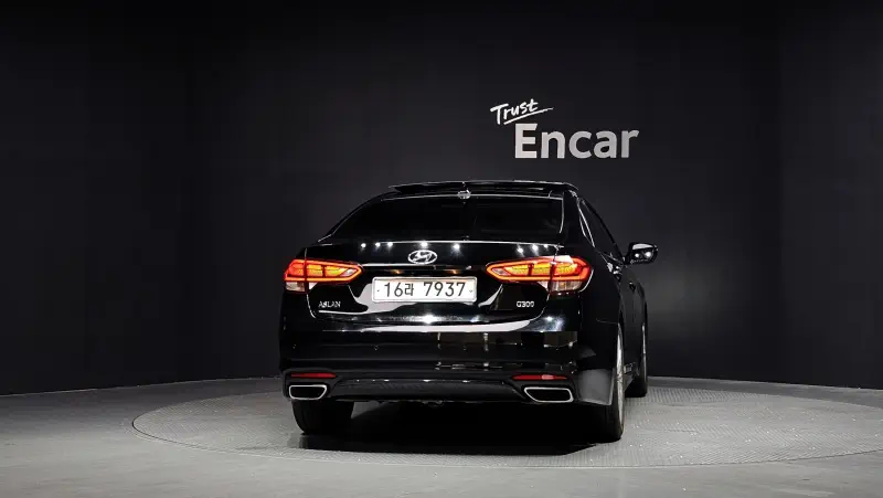 Hyundai Aslan