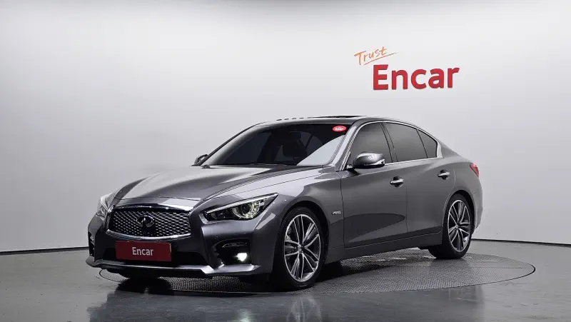 Infiniti Q50