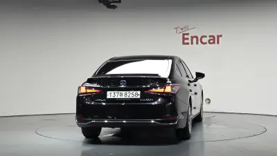 Lexus ES300h