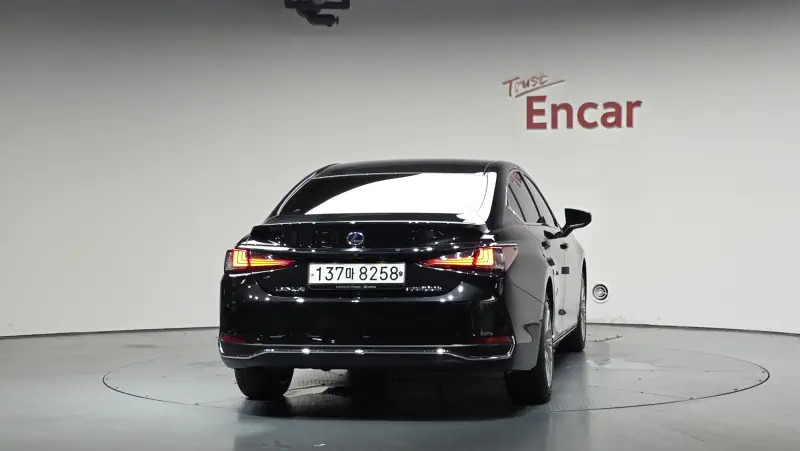 Lexus ES300h