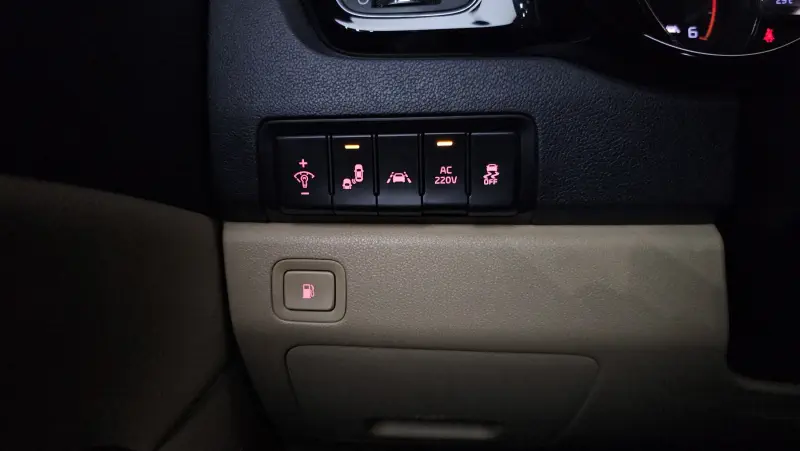 Купить Kia Carnival Busan из Кореи