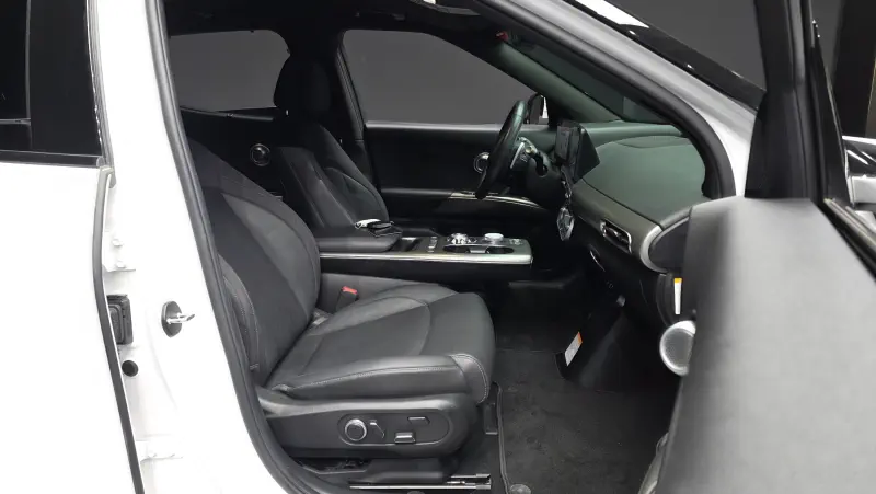 Genesis GV60